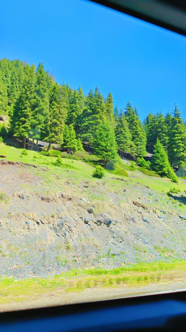 《新疆天山托木爾景區大峽谷，你唔嚟睇下？》