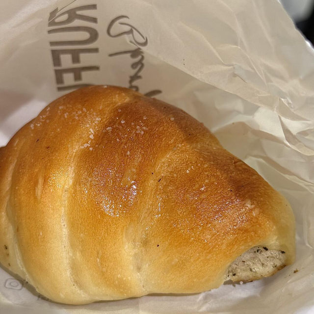 救命！被我挖到日本人天天排隊的大阪神級麵包店🍞✨ 
