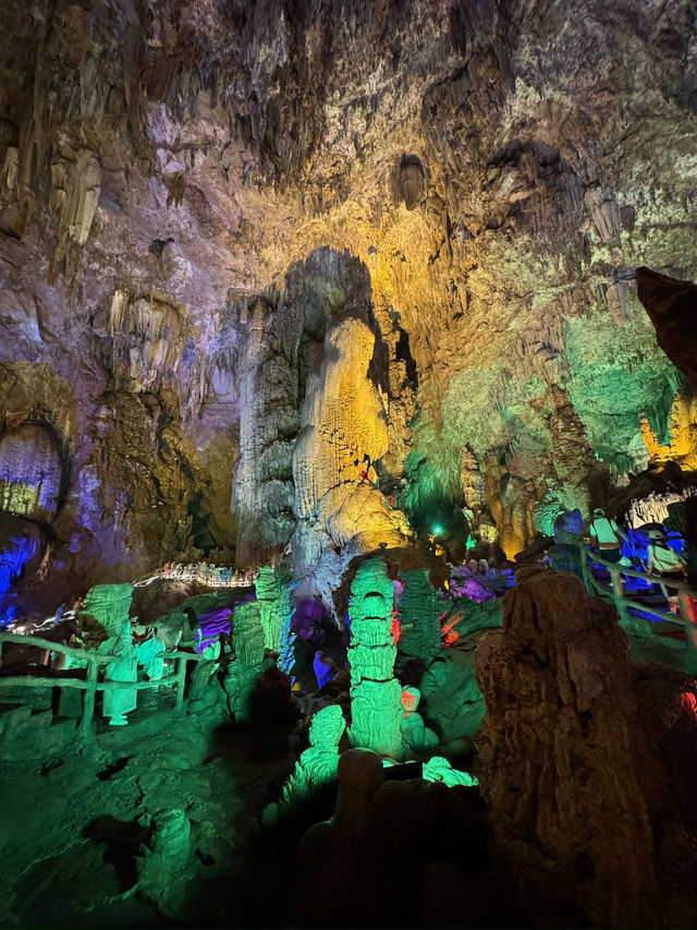สวยจนว้าวถ้ำเทียนซิง (Tianxing Cave)