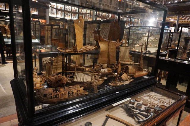 Pitt Rivers Museum: A Unique Oxford Attraction