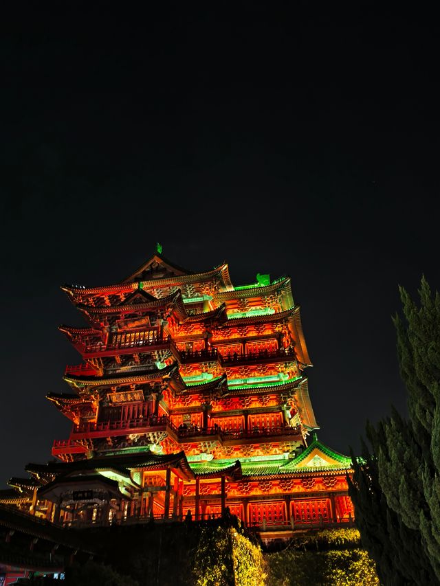 南昌滕王閣夜遊攻略落霞與孤鶩齊飛的絕美夜景