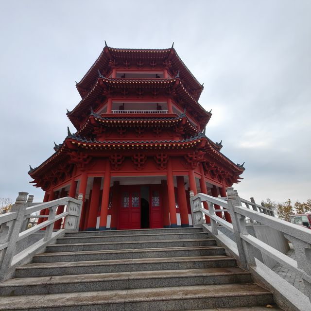 秋山詩意漫步行一一萬景山（樺川）國家森林公園