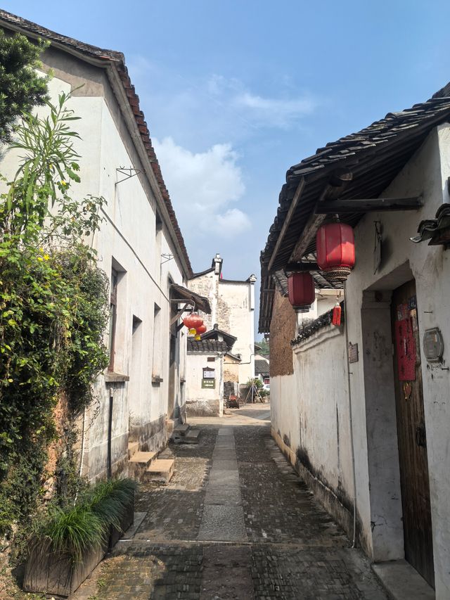 中國「最神秘」的古村,80%是諸葛亮的後人,布局如迷宮 中國「最神秘」的古村,80%是諸葛亮的後人,布局如迷宮
