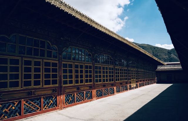 哲蚌寺:在離天最近的寺廟,找回生活的初心 哲蚌寺:在離天最近的寺廟,找回生活的初心