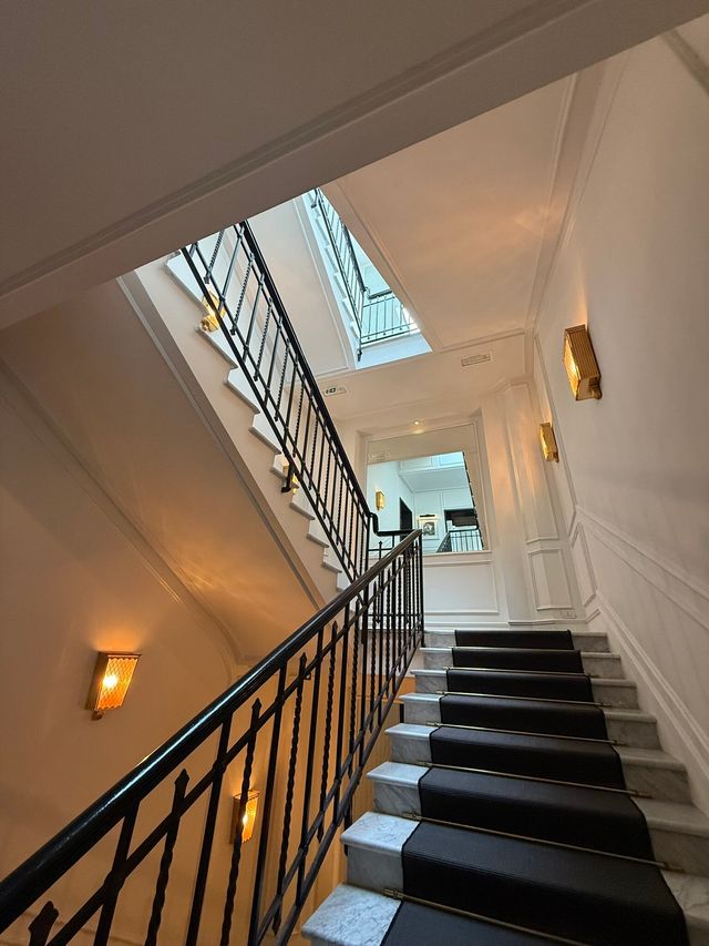 Convenient Stay for Layovers