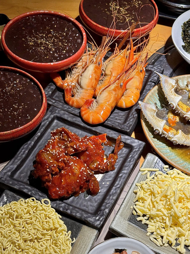 上海美食控必看！人生醬蟹+400g熟成肉部隊鍋太絕了