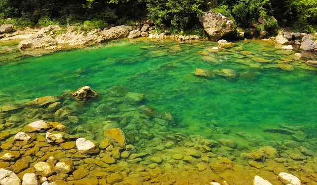荔波小七孔|貴州「綠寶石」仙境 荔波小七孔|貴州「綠寶石」仙境
