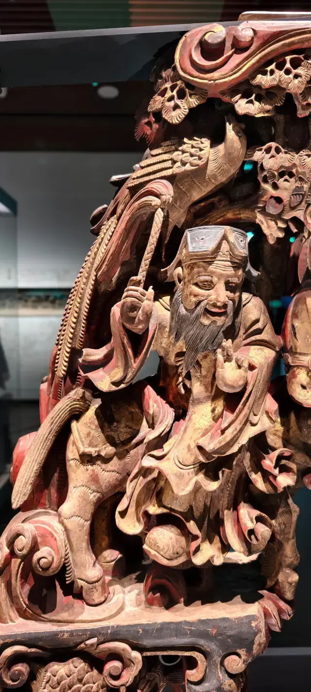 Huizhou Wood Carving Stunning Moments