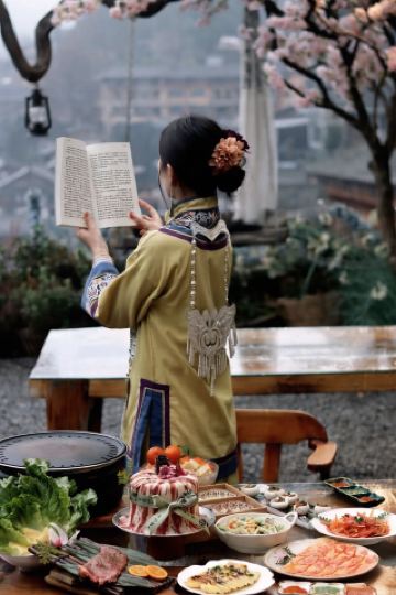 A secluded paradise in the Miao village: This restaurant is so beautiful it leaves you speechless.