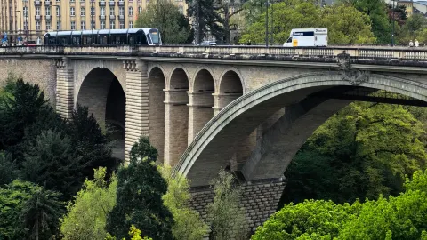Nationwide free public transport, one of the highest per capita GDPs in the world, an area comparable to Shenzhen—Luxembourg — traveler post in Echternach