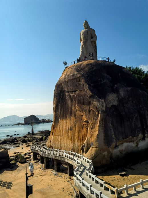 廈門鼓浪嶼必打卡！鄭成功巨型雕塑絕美視角｜Trip.com 廈門