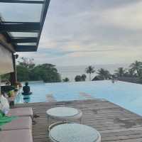 KC Grande Resort สระว่ายน้ำสวยติดทะเล@เกาะช้าง