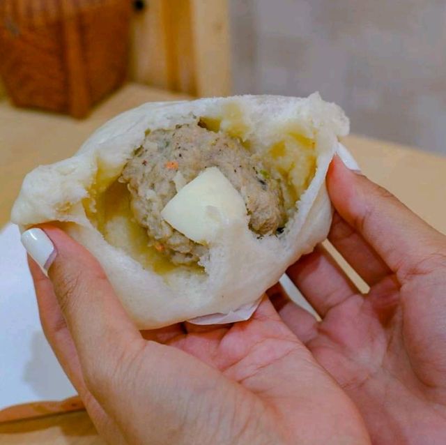 Fu House Ice-cream & Bakery