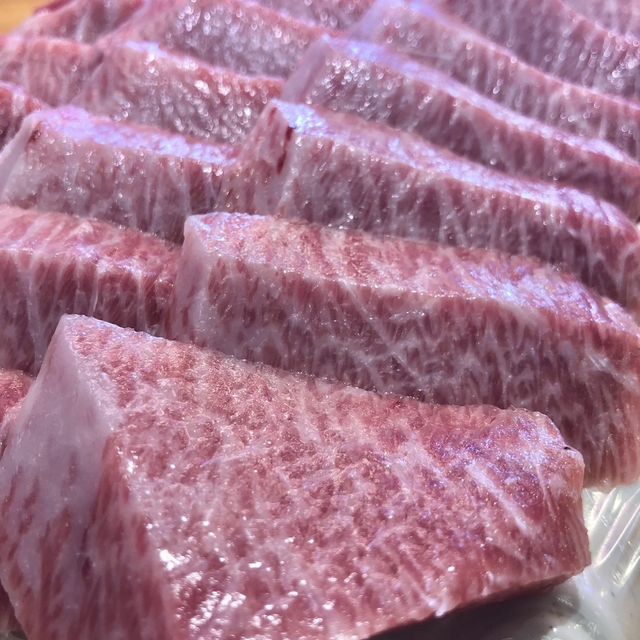屏東縣東港（漁農海產）鮪魚大餐真好吃😋