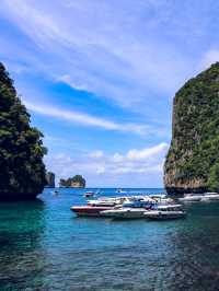 อ่าวมาหยา เกาะพีพี สวรรค์ทะเลกระบี่