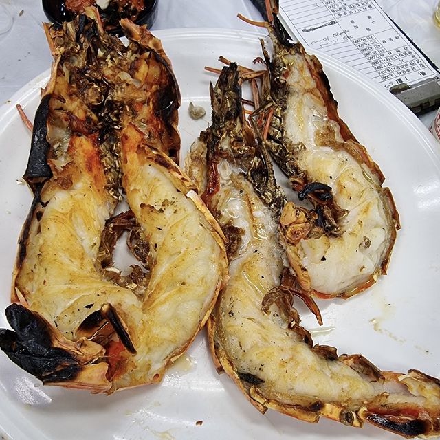 Awesome seafood market
