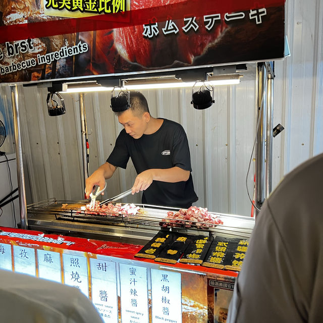 Shilin Night Market never fails