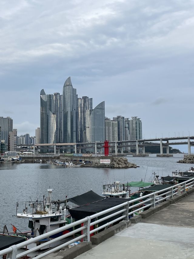 광안리 떠오르는 핫플 “밀락더마켓”