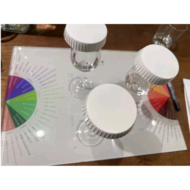 第一次品酒! 第一次品酒!