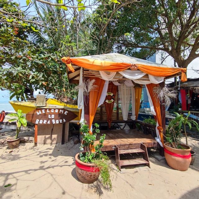 Nice Restaurant at The Beach