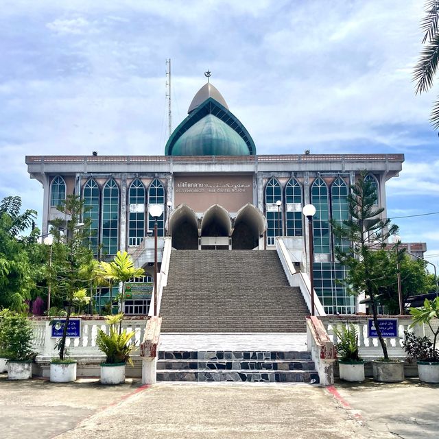 Yala Central Mosque