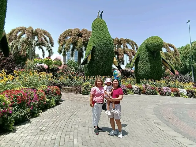 2023 Travels: Amazing Dubai Miracle Garden