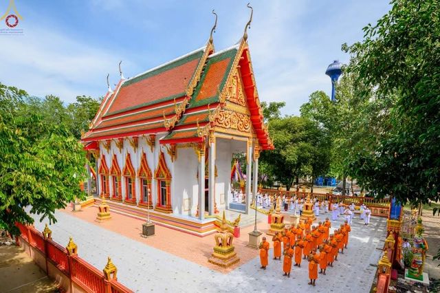 วัดใหญ่ โบสถ์สวย วัดเปรมประชา