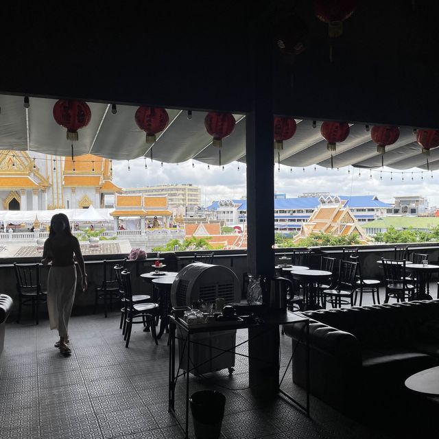Dargon King Cafe Rooftop @ 2499 Heritage Hotel