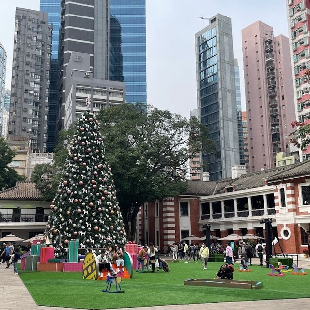 聖誕樹🎄大館-古蹟及藝術館 Tai Kwun 聖誕樹🎄大館-古蹟及藝術館 Tai Kwun