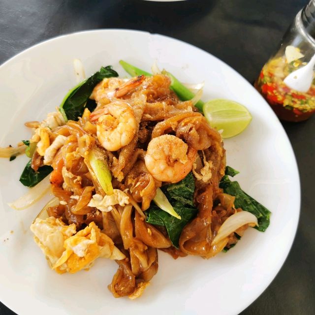 ร้านรสทิพย์ ริมถนนนนทบุรี 