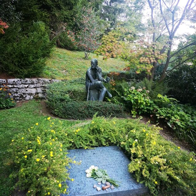James Joyce grave