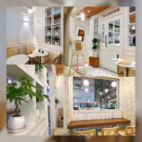 【雙魚座咖啡館 - 鬧市小清新純白cafe🤍嘆假日套餐】