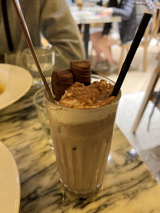 中伏😔又要等又唔好味🥹