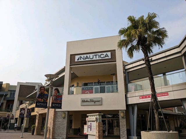 集合多款名牌既桃園outlet
