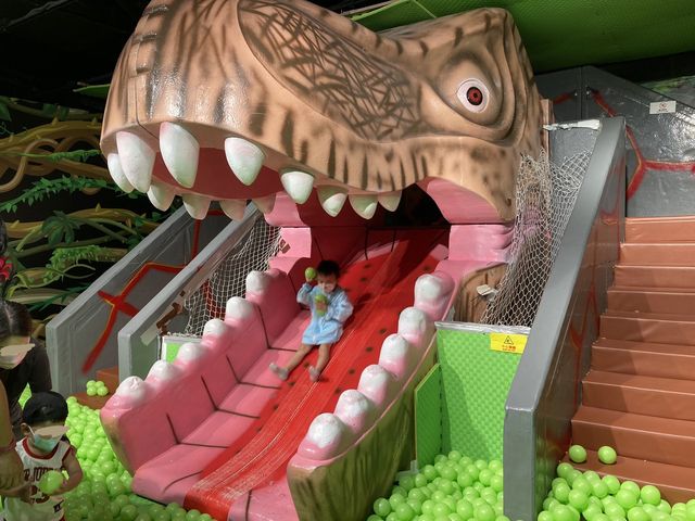 《🦖與恐龍的約會 ～ 🦕侏羅紀恐龍探險樂園🔎》