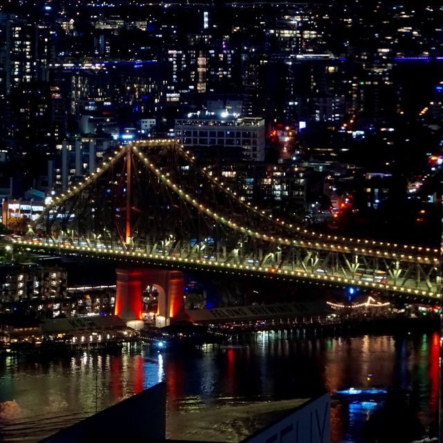 Story Bridge故事橋 在夜晚和清晨的不同樣貌