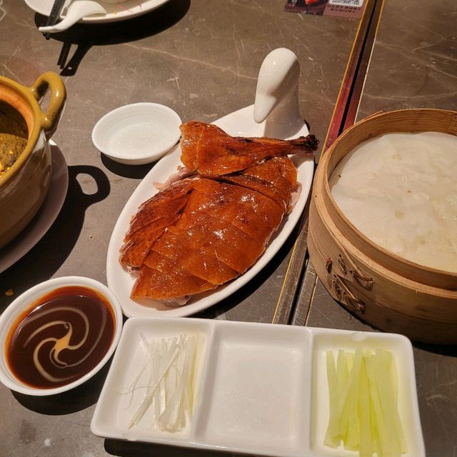 深圳片皮鴨排隊王！🦆皮脆肉嫩！一試難忘🤤