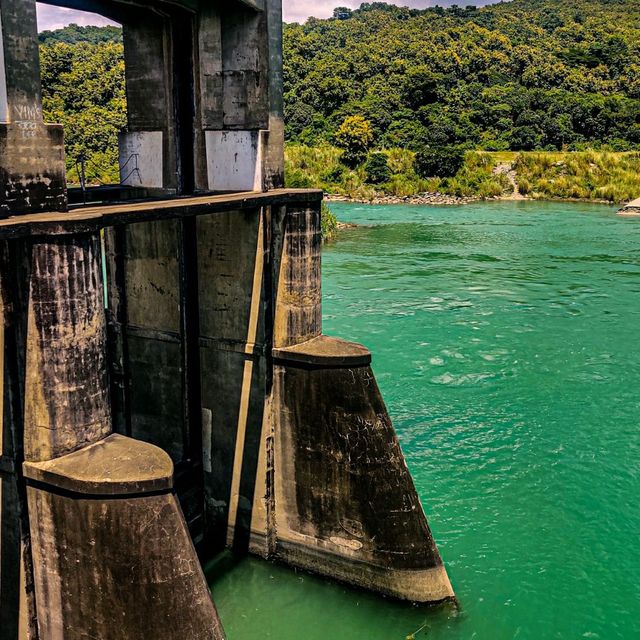 The Old San Roque Dam in Pangasinan!