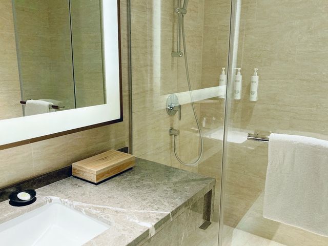 台北六福萬怡酒店
