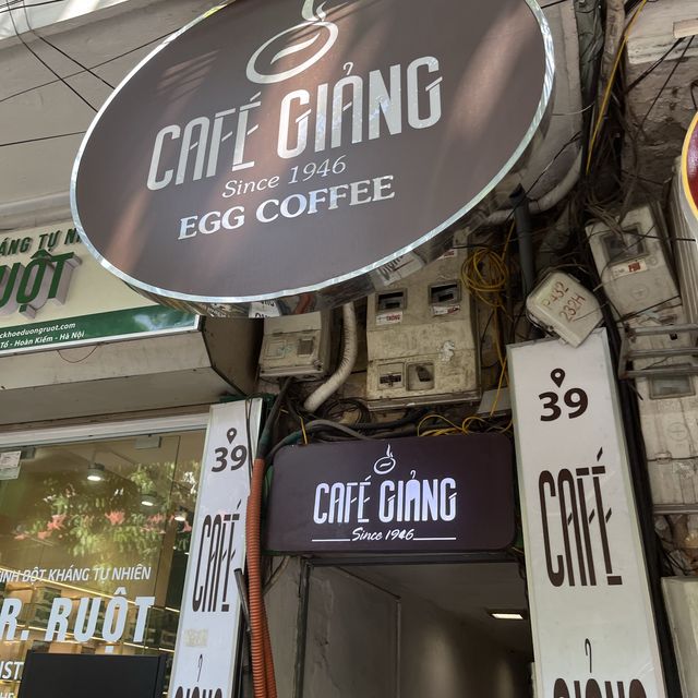 하노이 호안끼엠 계란 커피 한 잔☕️