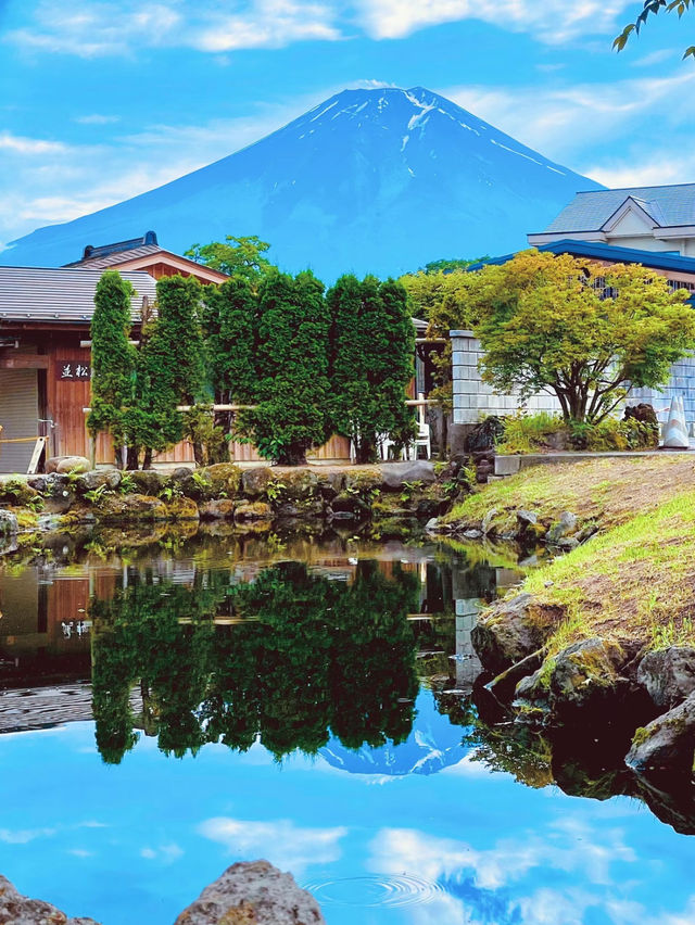 【絶景】神秘的なパワースポット！世界遺産の忍野八海🗻