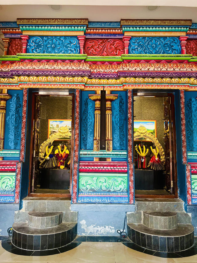 The Beautiful Batu Caves ✨