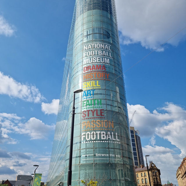 Capturing Essence of the Manchester ⚽️🇬🇧🏃‍♂️