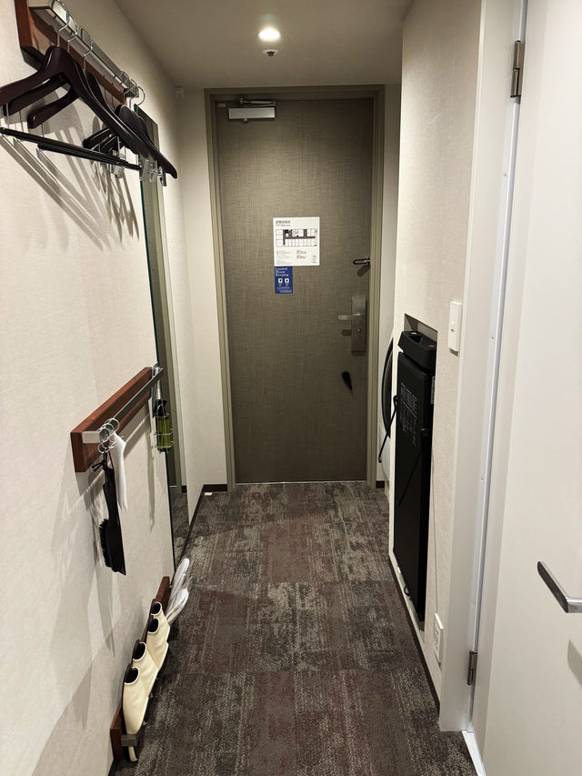 🏢 5 star enjoy in compact hotel