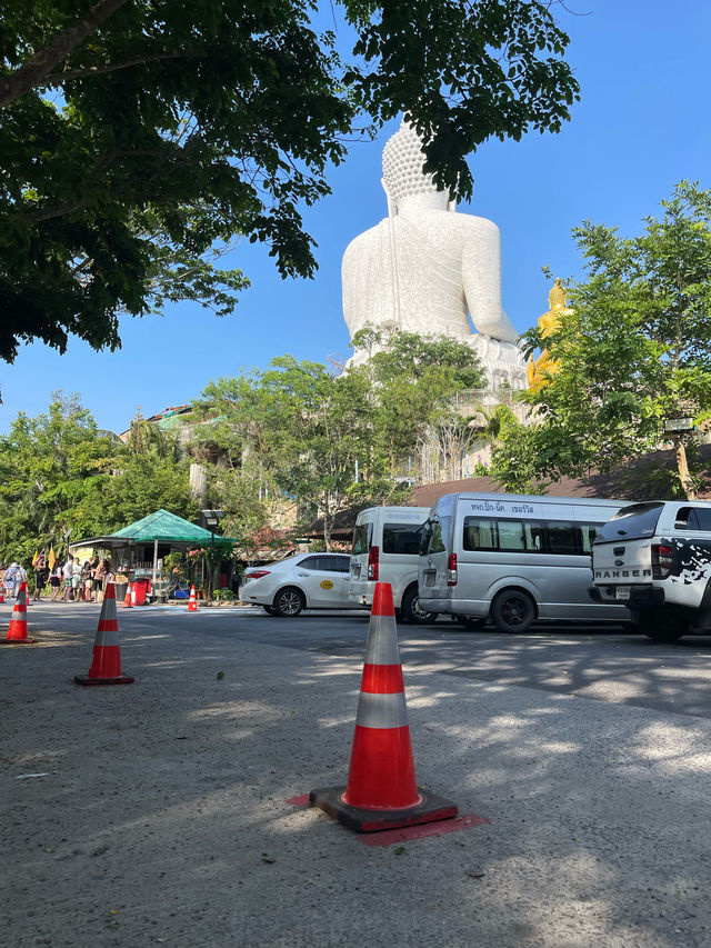 ไหว้พระเสริมสิริมงคล ชมวิวทะเลภูเก็ต