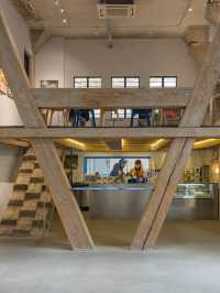 M50 Creative Space รีโนเวทโกดังเก่าให้เป็นย่านชิค