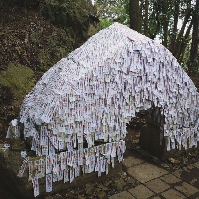 パワースポットとして知られる大甕神社
