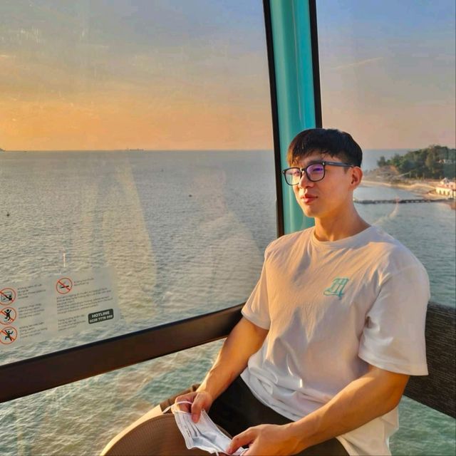 HOÀNG HÔN Ở VINWONDER CỬA HỘI
