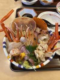 【島根】豪華わけがわからない海鮮丼1,980円