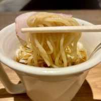 【大阪・梅田】本格コーヒーとラーメンが食べられる「unchi coffee」